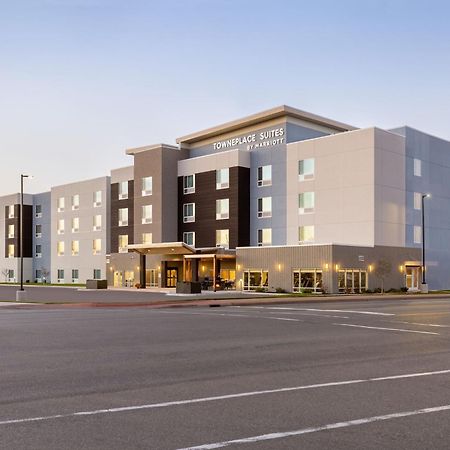 Towneplace Suites By Marriott Iron Mountain Bagian luar foto